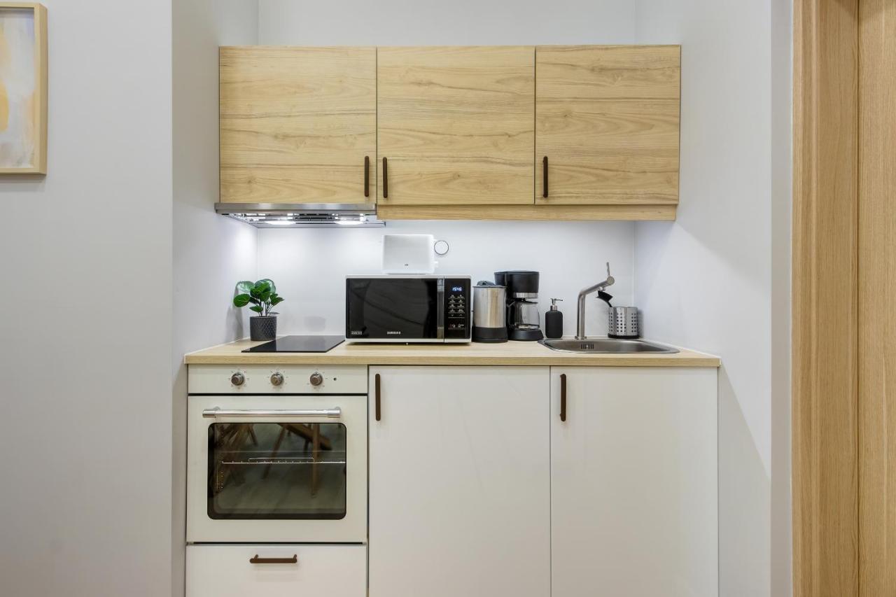 D.Five Aradi B Apartment Budapest Exteriör bild